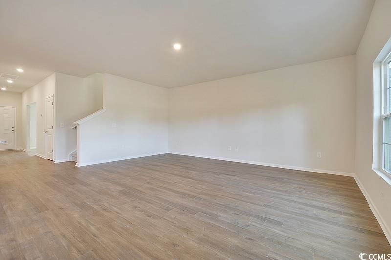 195 Marsh Deer Place  Photo 7
