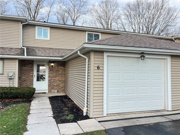 6 Bucklebury, Fairport, NY 14450