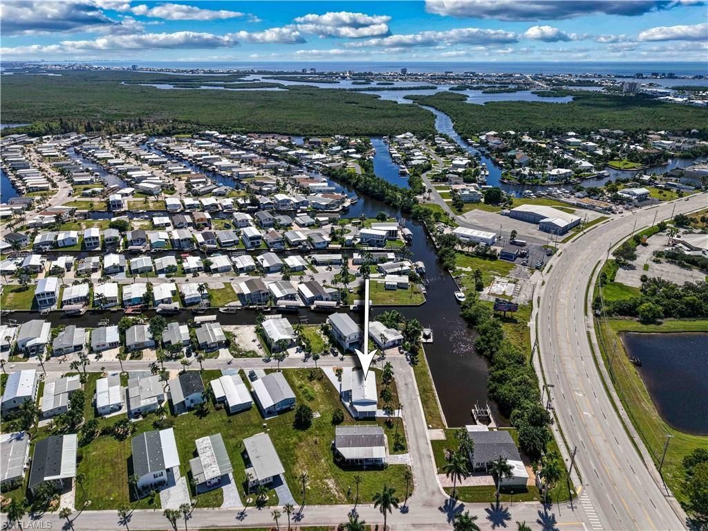 11390 Azalea Ln, Fort Myers Beach, FL 33931 Photo