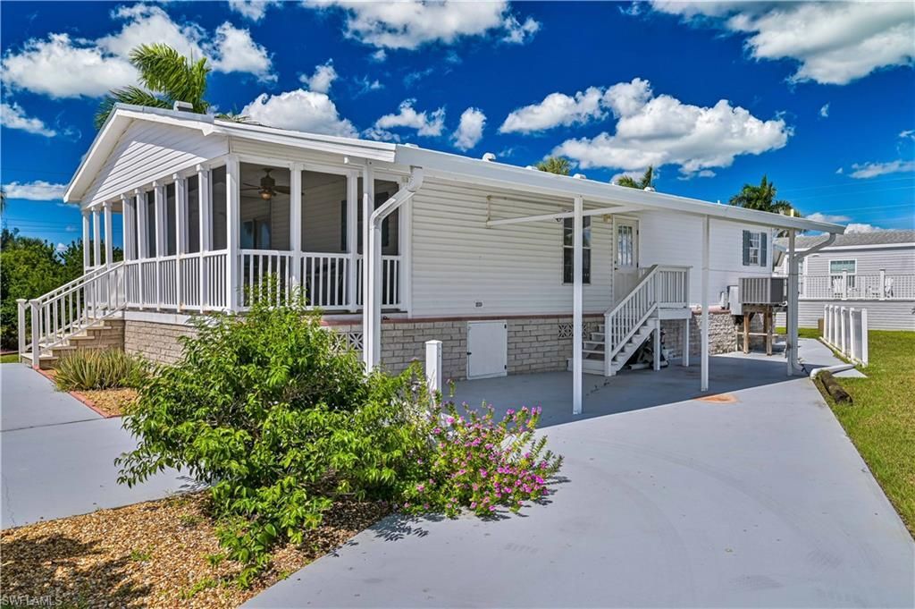 11390 Azalea Ln, Fort Myers Beach, FL 33931 Photo