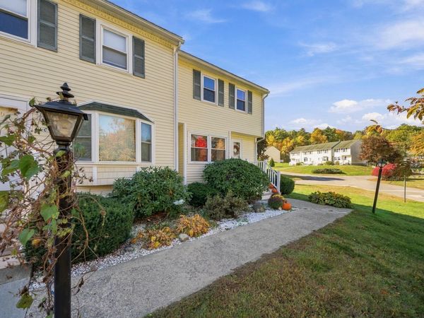 120 Newton Road, Unit 1D, Plaistow, NH 03865