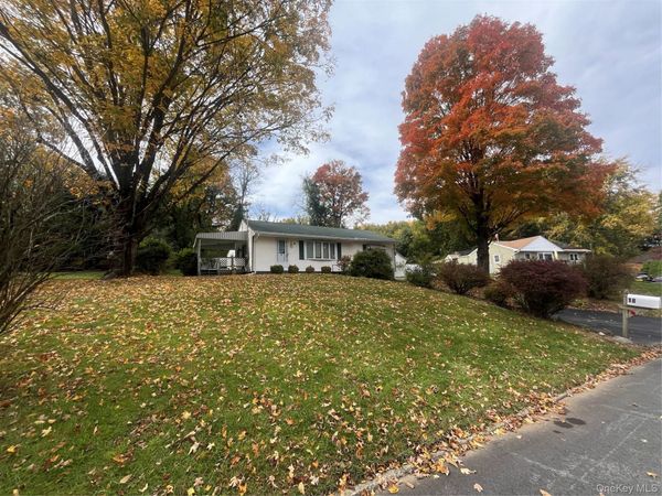 18 Westwood Drive , Newburgh, NY 12550