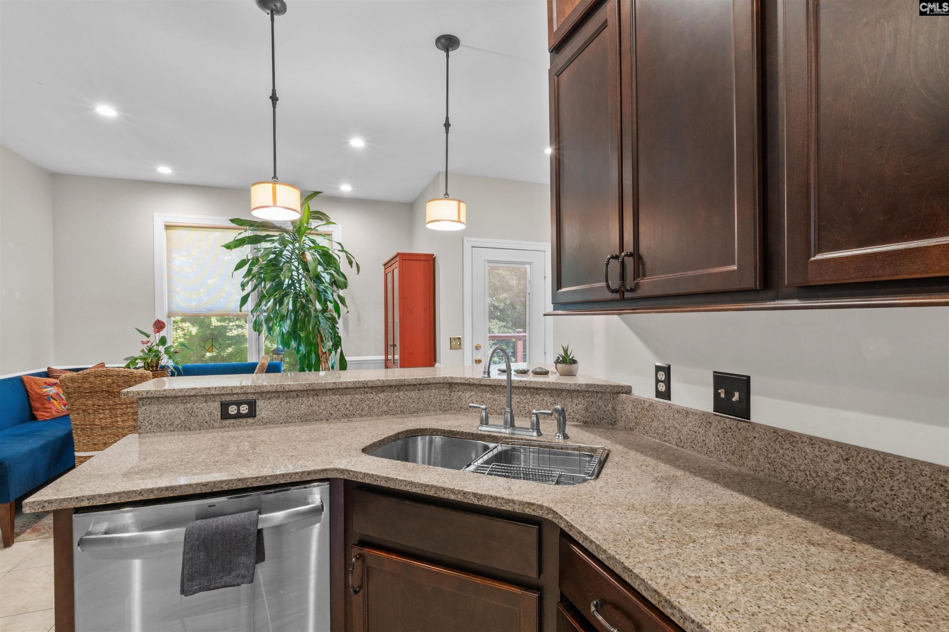 421 Annondale Road  Photo 14