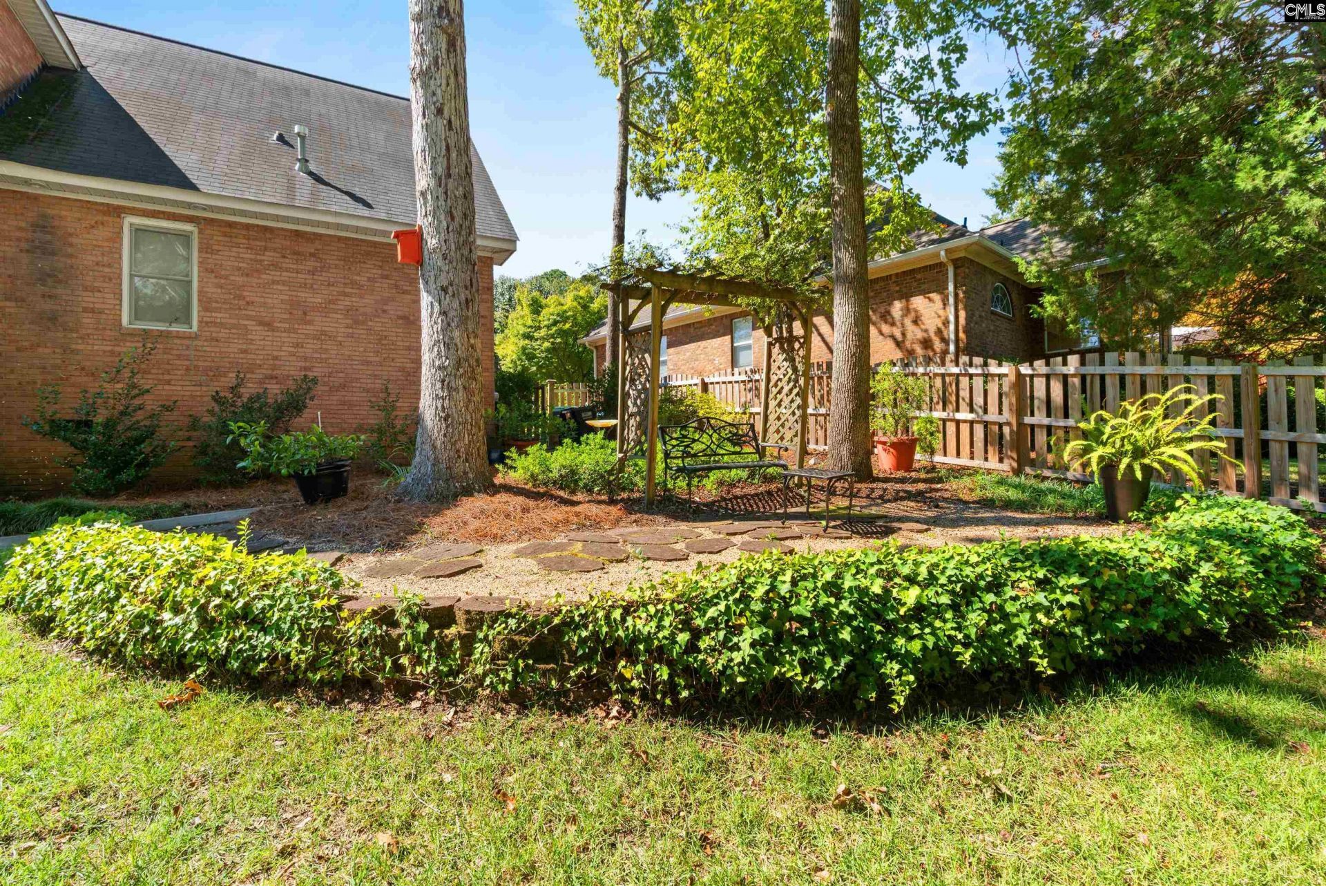 421 Annondale Road  Photo 42
