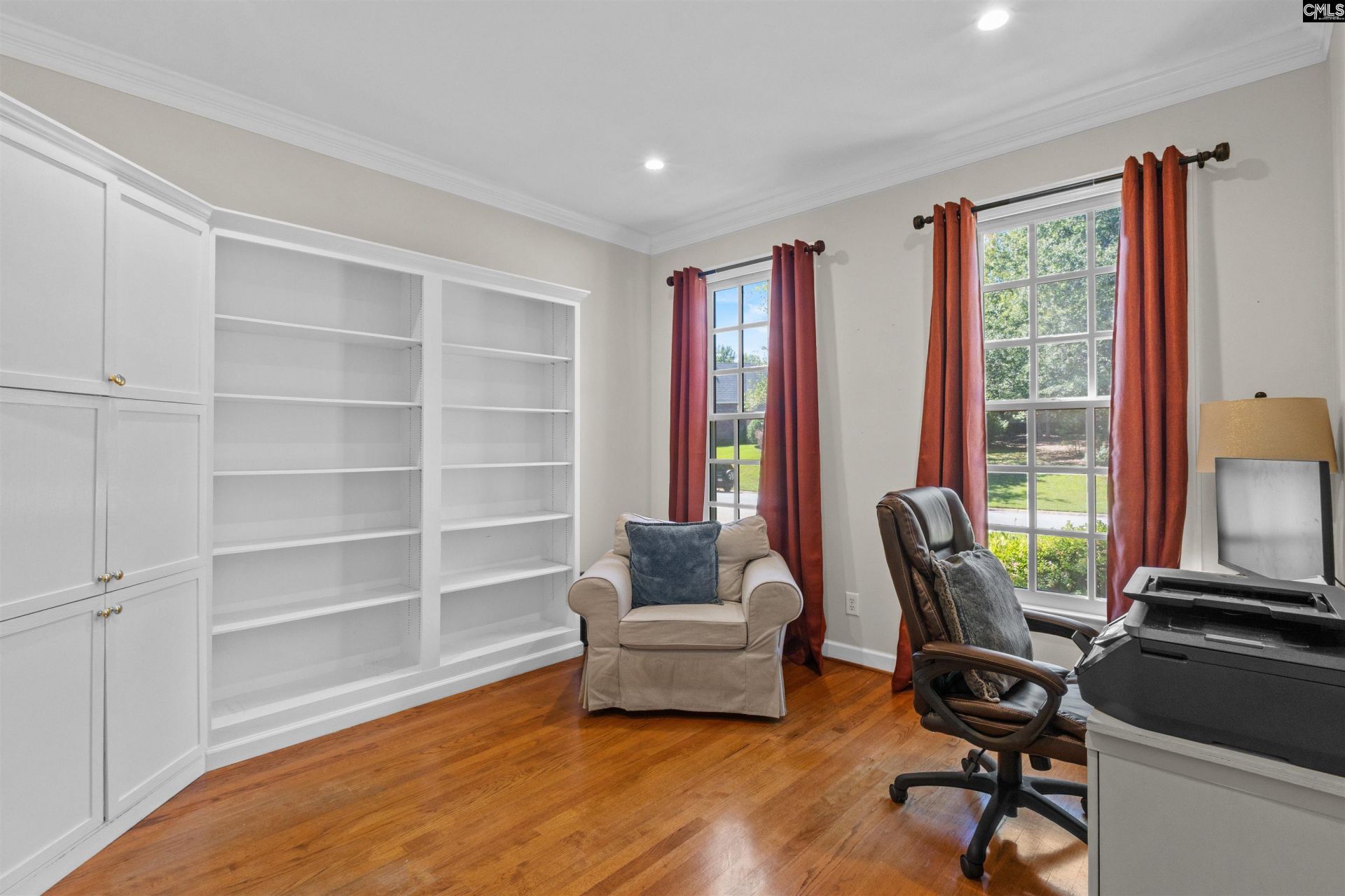 421 Annondale Road  Photo 8
