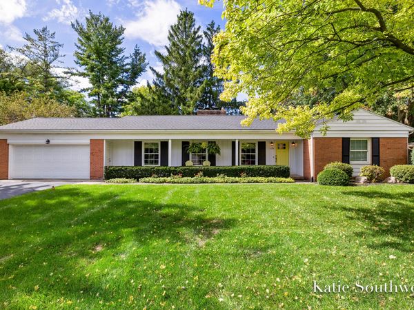 1739 Morningside Drive SE, Grand Rapids, MI 49506