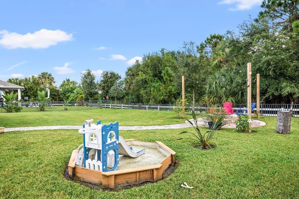 6093 Sequoia Circle, Vero Beach, FL 32967 Photo