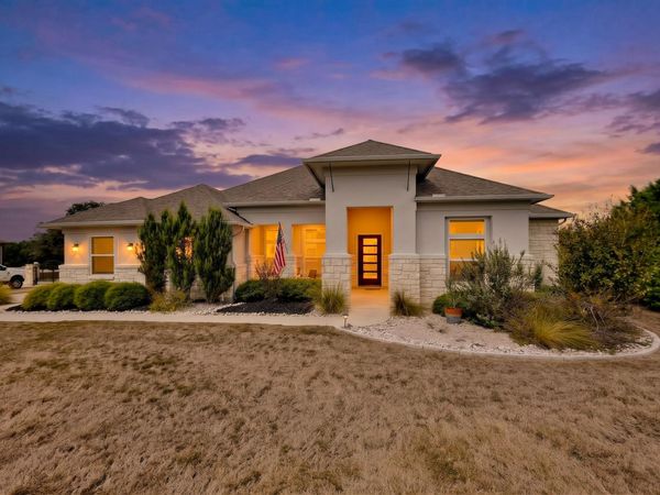 260 Hawthorne LOOP , Driftwood, TX 78619