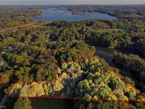 V/L Stoner Road , Clinton, OH 44216
