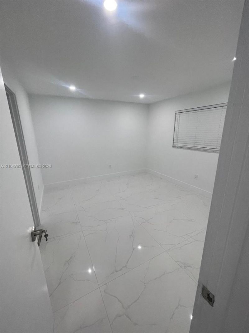 1010 SW 84th Ave , Unit 1, Miami, FL 33144 Photo