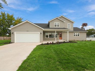 13715 North Street, Grabill, IN 46741