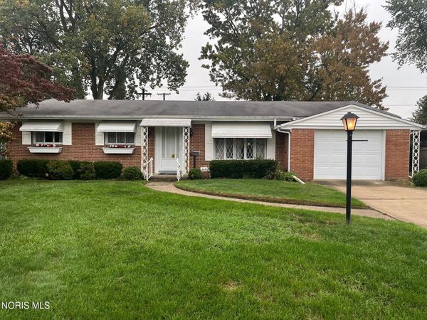 4142 Garden Estates Drive , Toledo, OH 43623