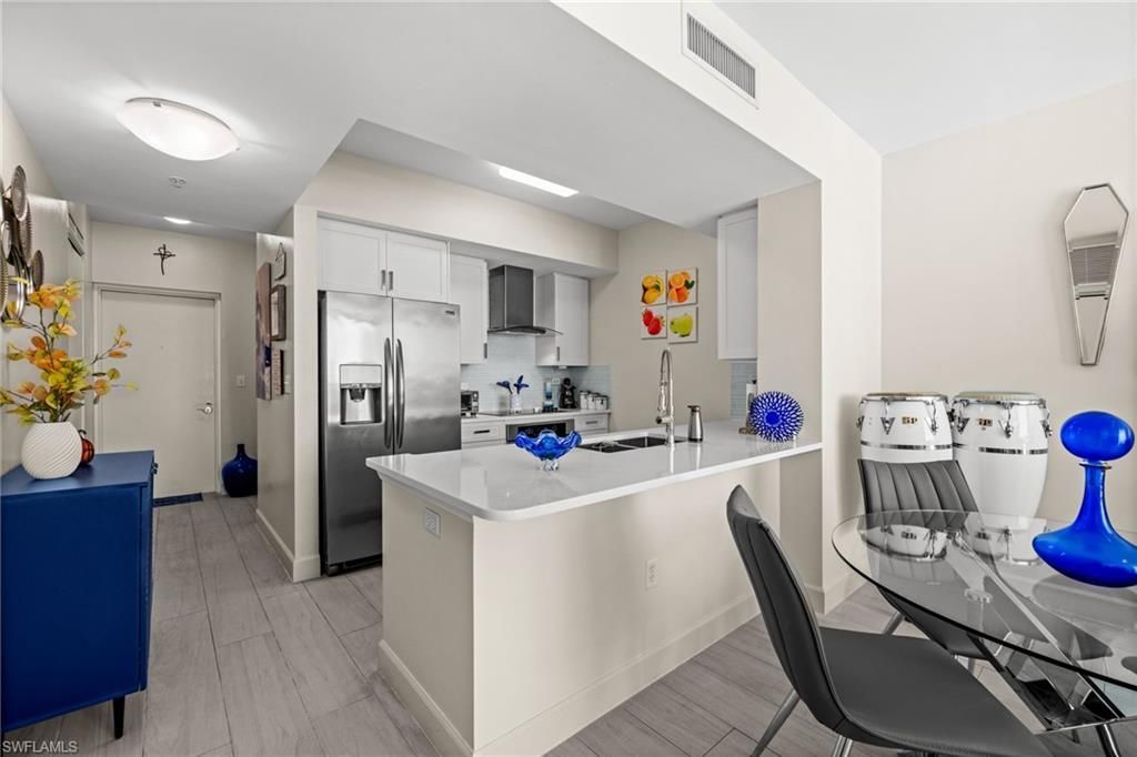 3000 Oasis Grand Blvd , Unit 506, Fort Myers, FL 33916 Photo