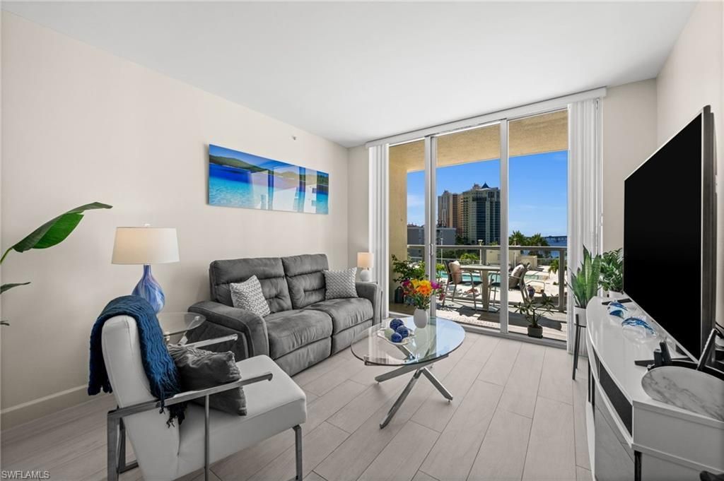 3000 Oasis Grand Blvd , Unit 506, Fort Myers, FL 33916 Photo
