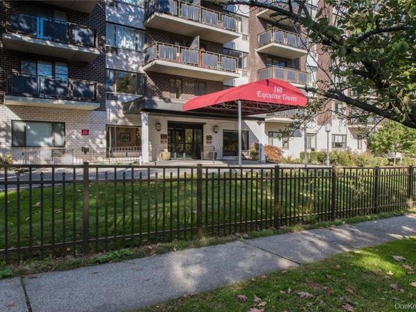 160 Academy Street , Unit 10G, Poughkeepsie, NY 12601