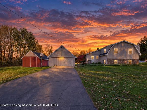 14127 Dunn Road, Haslett, MI 48840
