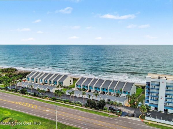 559 Jimmy Buffett Memorial Highway , Satellite Beach, FL 32937