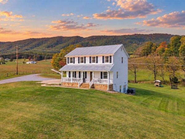 3940 Little Catawba Creek RD, Troutville, VA 24175