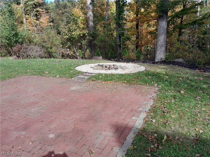 274 Chagrin Boulevard, Chagrin Falls, OH 44022 Photo 3