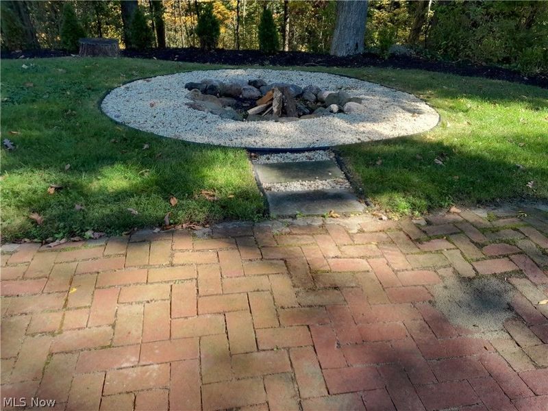 274 Chagrin Boulevard, Chagrin Falls, OH 44022 Photo 6