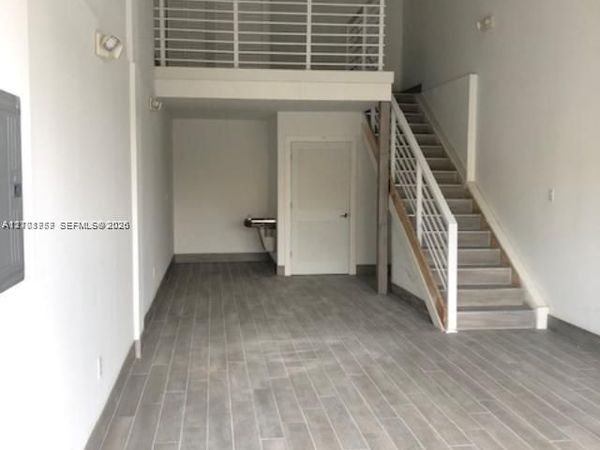 2201 NW 27th Ave , Miami, FL 33142