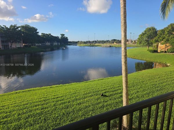 7980 N Nob Hill Rd , Unit 204, Tamarac, FL 33321