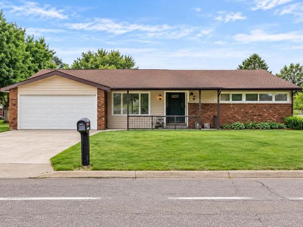 2720 32nd STREET S, La Crosse, WI 54601