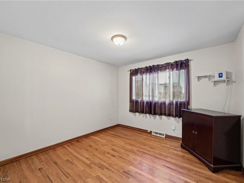 3933 Elmore Road, Fairview Park, OH 44126 Photo 13