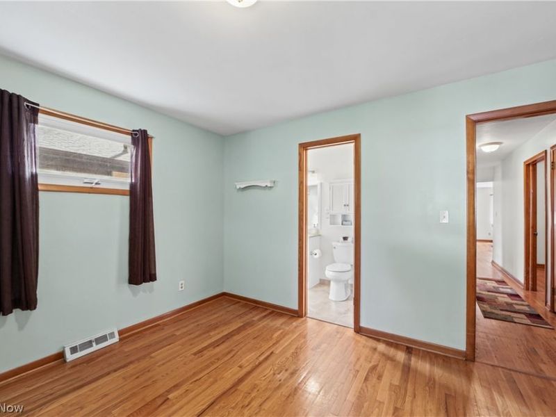 3933 Elmore Road, Fairview Park, OH 44126 Photo 18