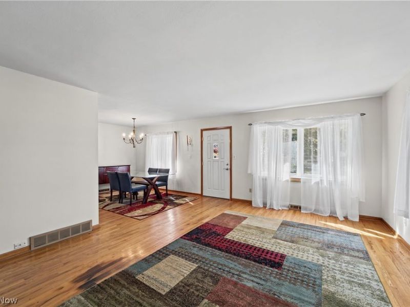 3933 Elmore Road, Fairview Park, OH 44126 Photo 5