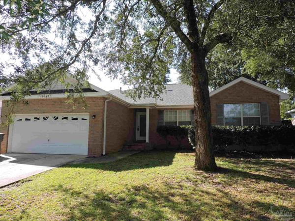 10162 Crest Ridge Dr, Pensacola, FL 32514