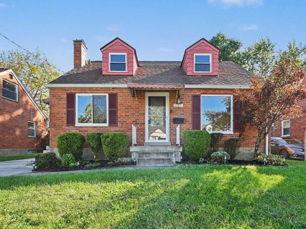 1703 Centerridge Avenue, North College Hill, OH 45231