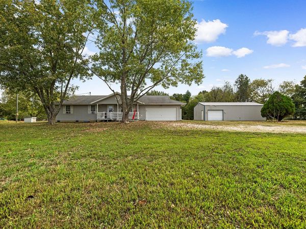 4614 State Rte W, Marshfield, MO 65706