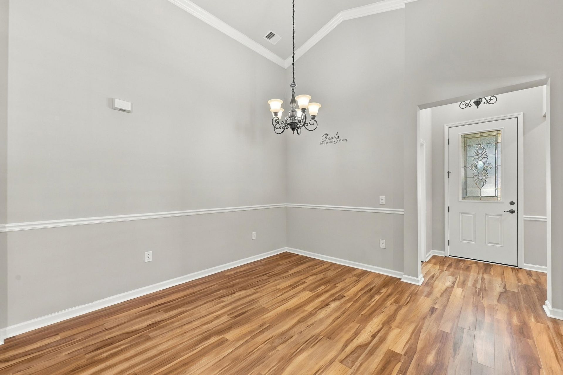 809 La Quinta Loop Photo 13