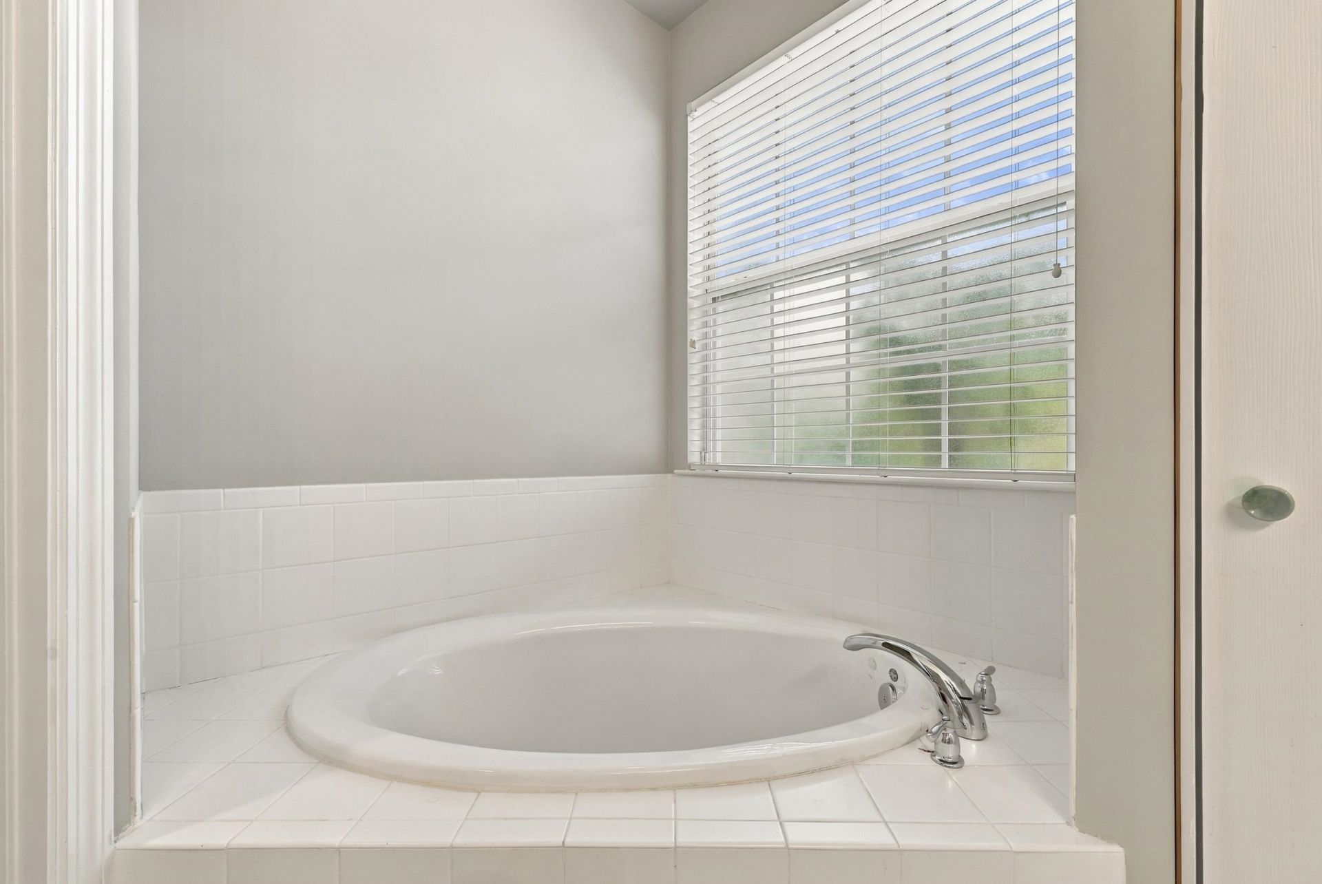 809 La Quinta Loop Photo 29