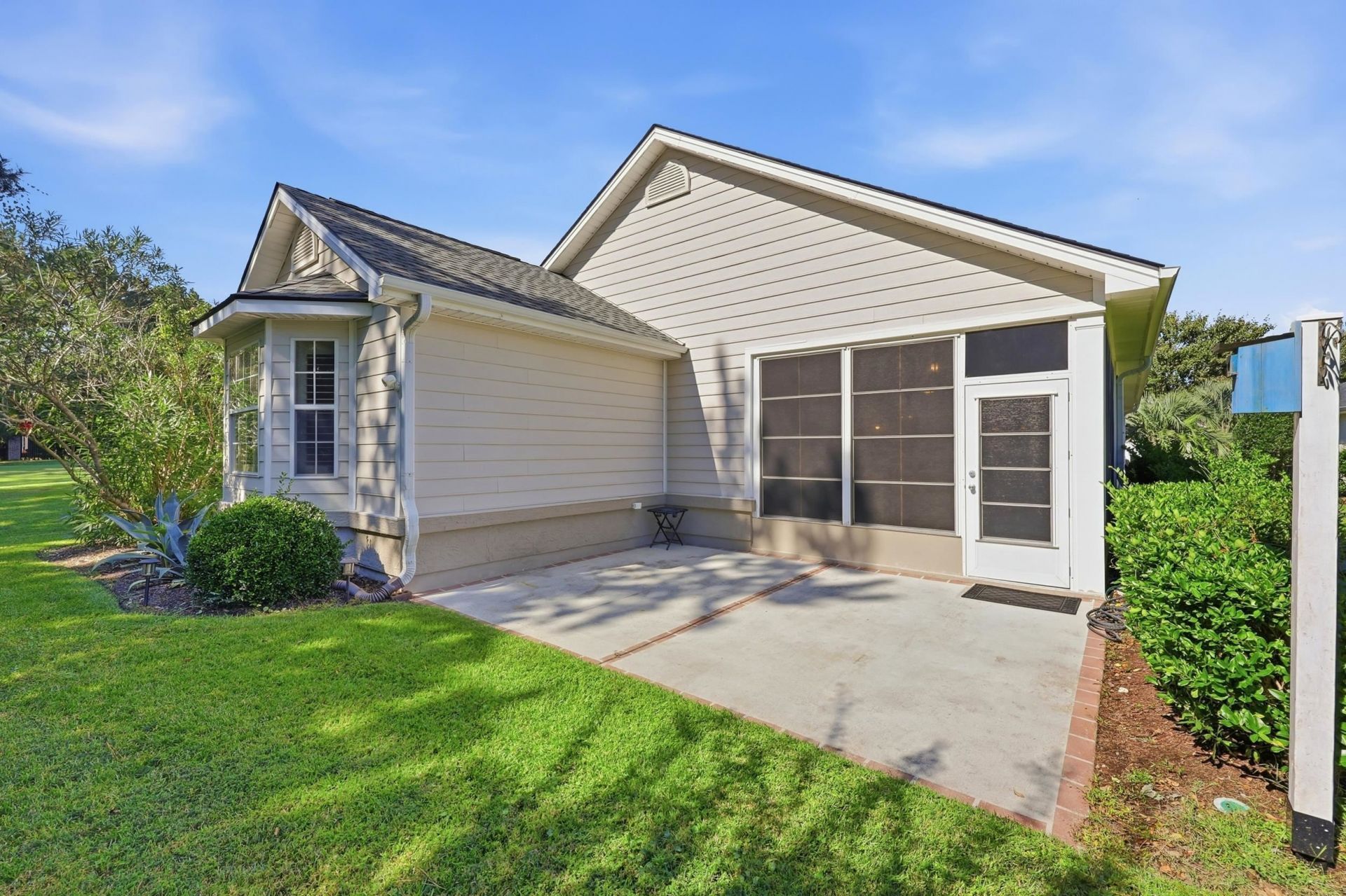 809 La Quinta Loop Photo 43