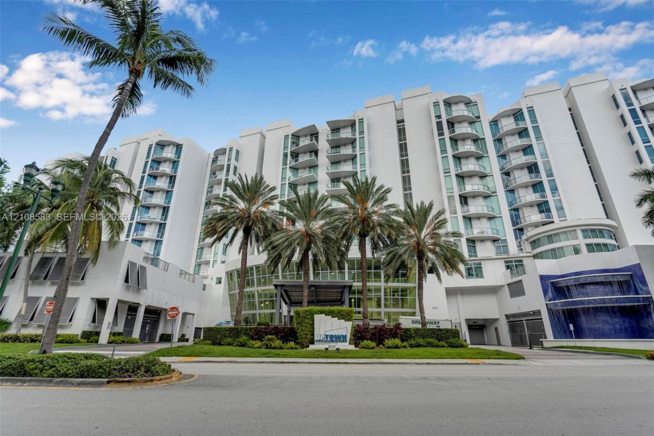 3029 NE 188th St, Unit 910, Aventura, FL 33180 Photo