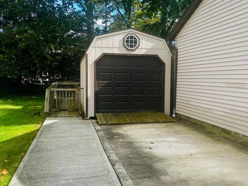 626 Country Club Road, Columbus, OH 43213 Photo 5