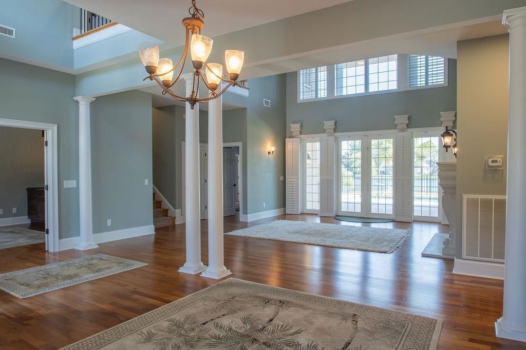 9409 Carrington Dr. Photo 54