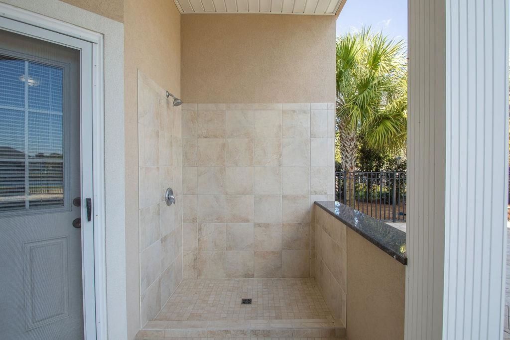 9409 Carrington Dr. Photo 64