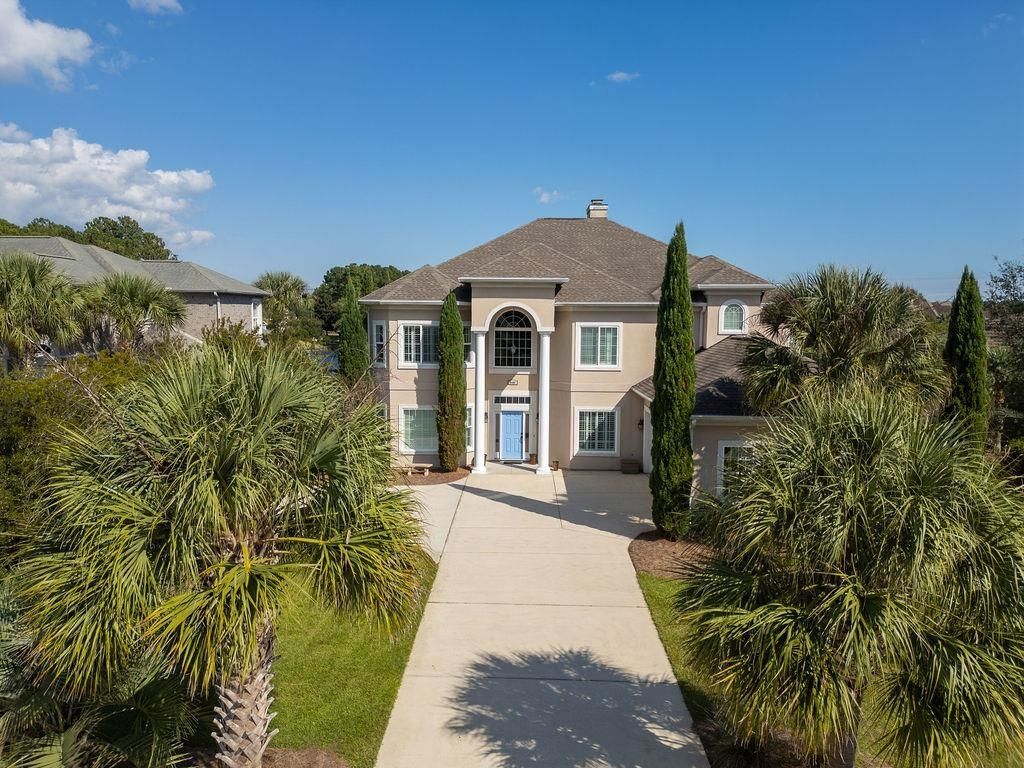 9409 Carrington Dr. Photo 7