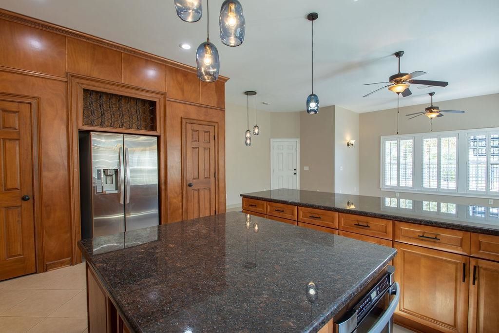 9409 Carrington Dr. Photo 70