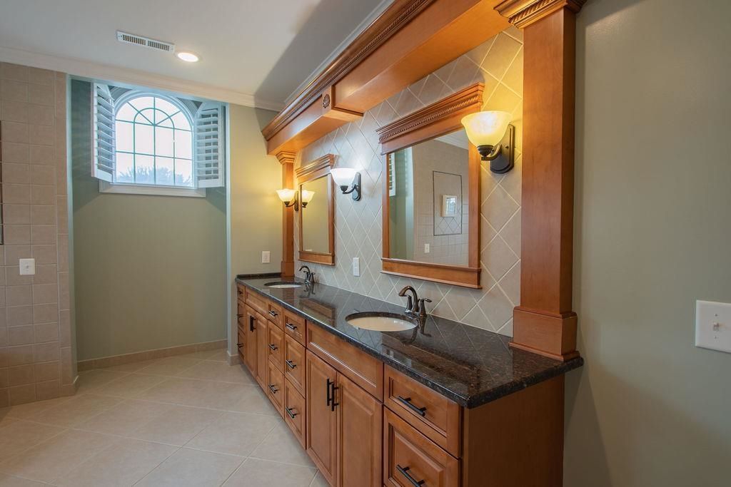 9409 Carrington Dr. Photo 82