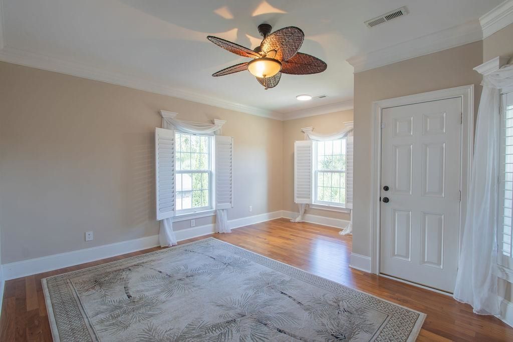 9409 Carrington Dr. Photo 84