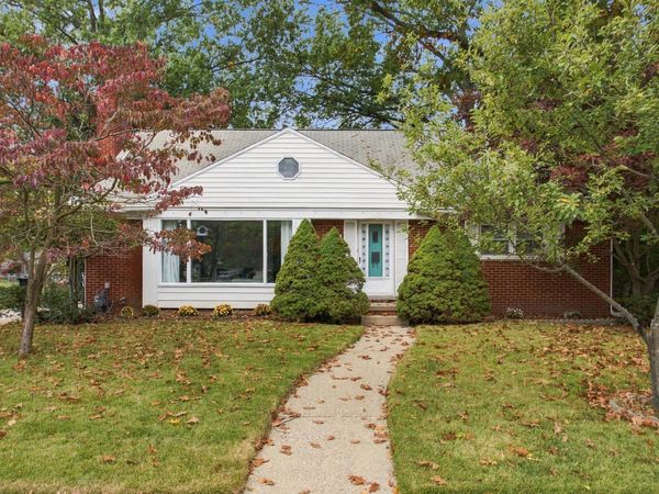 15105 Lexington, Redford, MI 48239