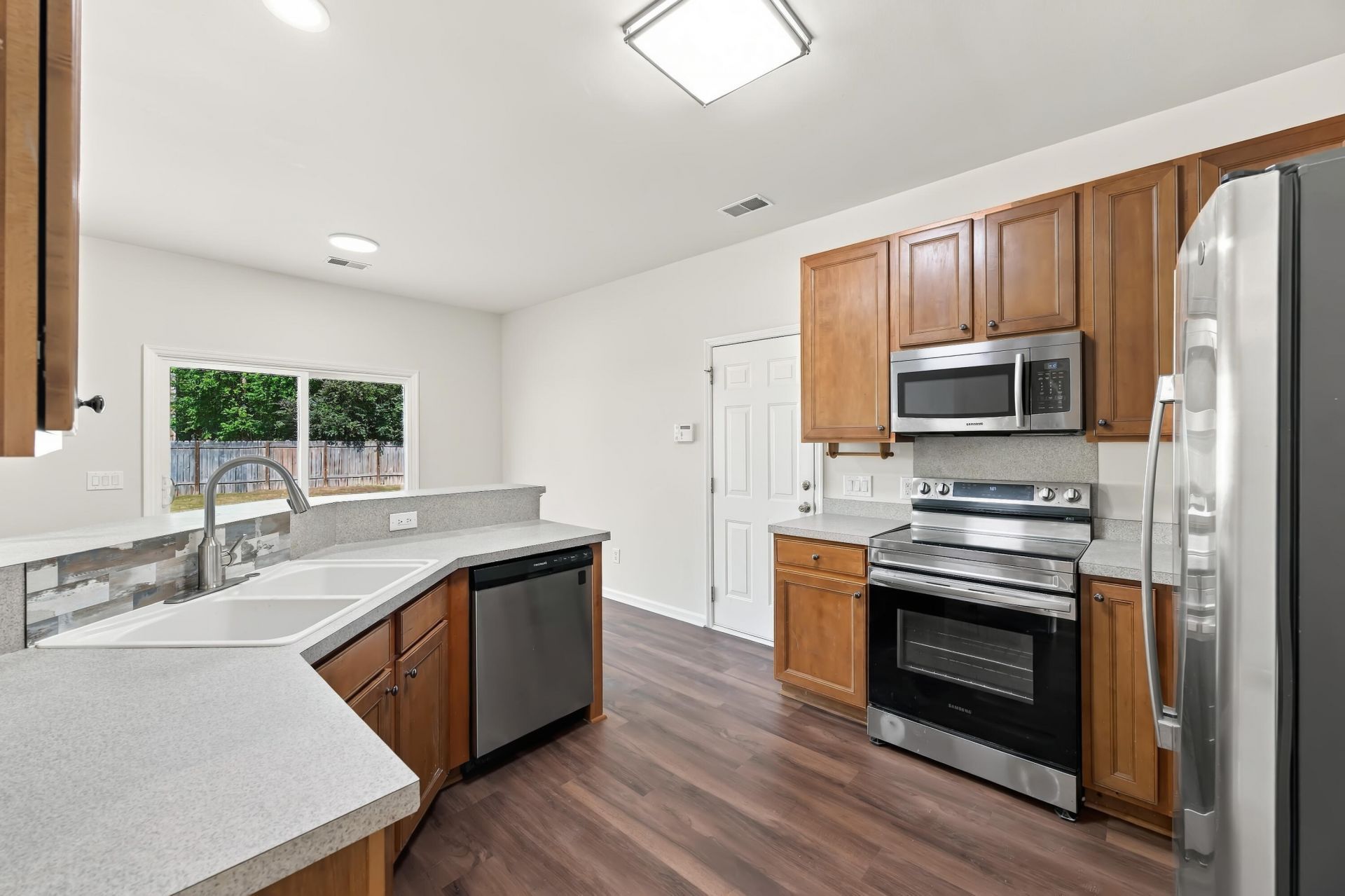 306 Whispering Cypress Drive Photo 15