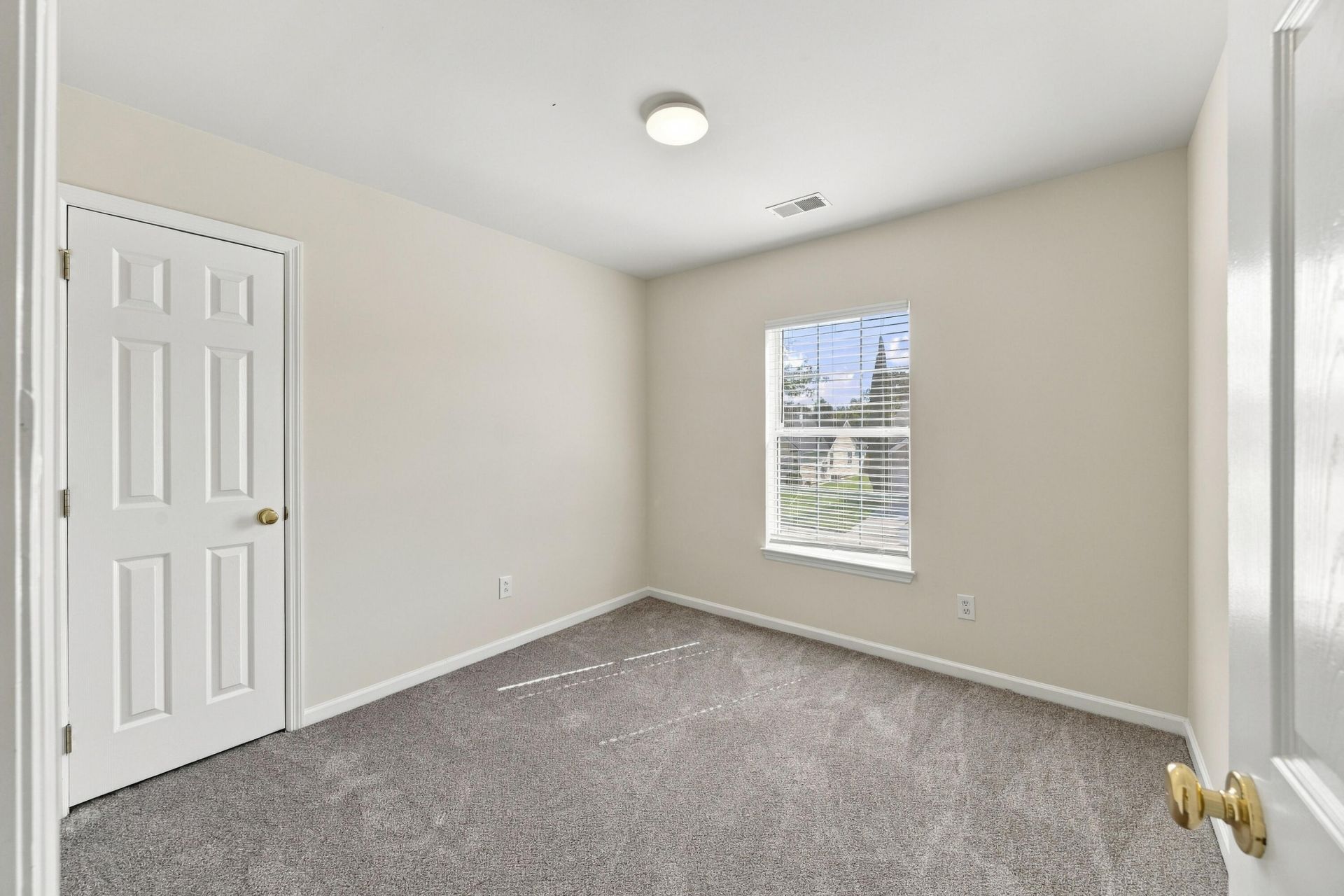 306 Whispering Cypress Drive Photo 40