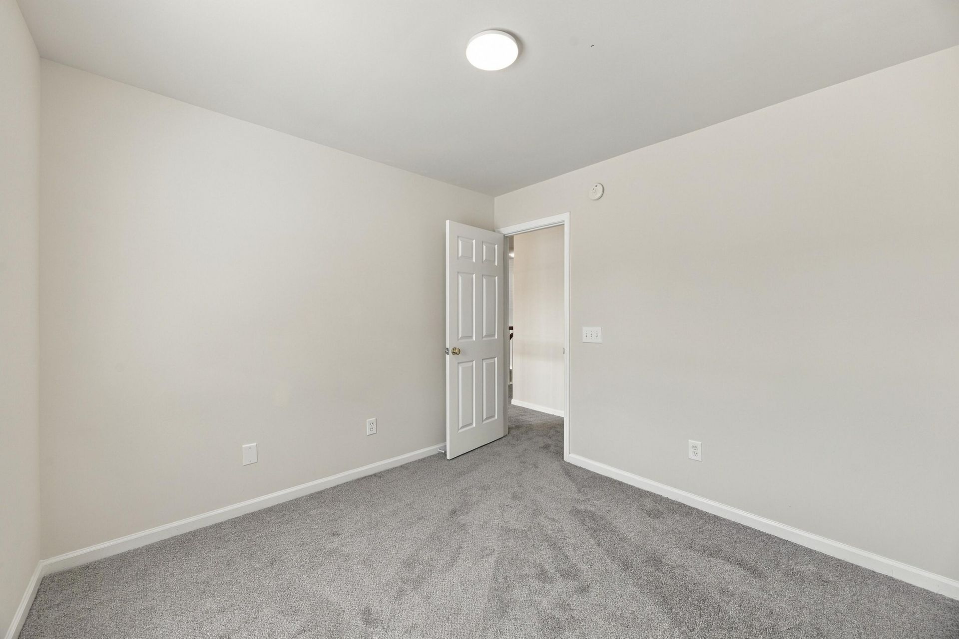 306 Whispering Cypress Drive Photo 41