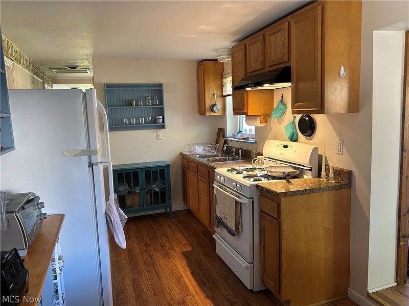 303 Roxboro Road , Vermilion, OH 44089 Photo 14