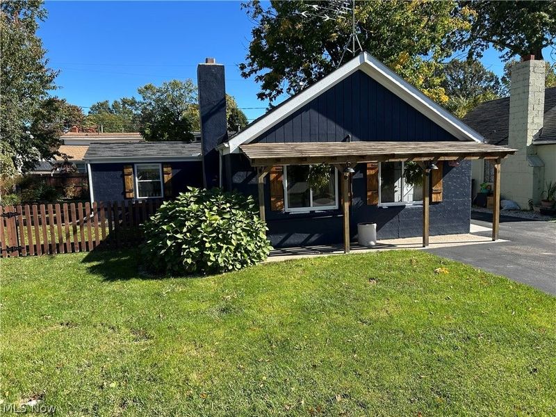303 Roxboro Road , Vermilion, OH 44089 Photo 3